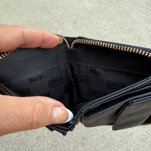 Michael Kors Small Pebbled Leather Wallet Black Gold - Picture 4 of 5